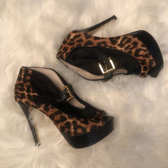 Michael Kors Shoes - MICHAEL KORS MICROFIBER OPEN TOTE SHOES